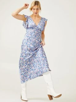 Altar'd State - shop -Altar'd State - shop 001125 ALYSSANDRA DP3 CHAMBRAY 01