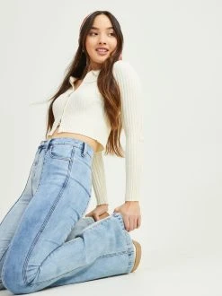 Coupon ❤️ Altar'D State Daisy Ribbed Top ✔️